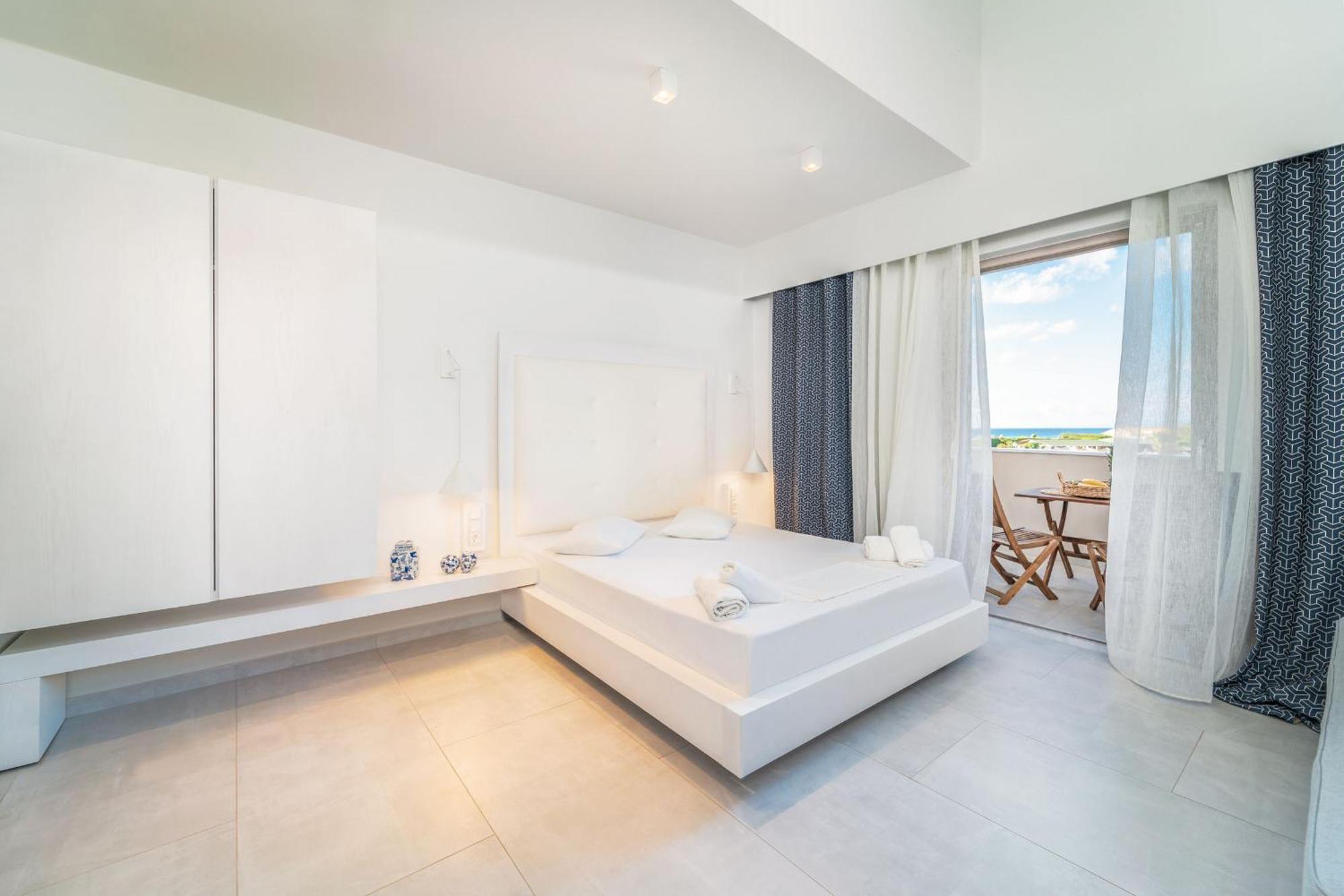 San Giovanni Beach Resort And Suites Айос-Іоанніс Екстер'єр фото